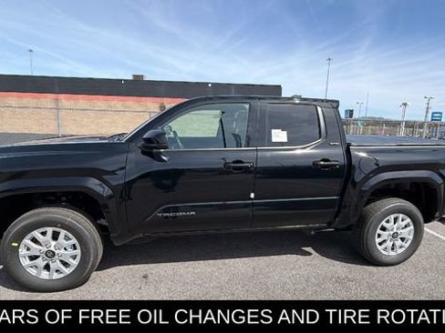 New 2026 Toyota Tacoma SR5 AWD/4WD image 2