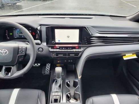 New 2026 Toyota Camry SE image 12