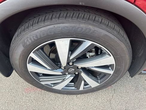 Used 2024 Nissan Murano SL AWD/4WD image 12