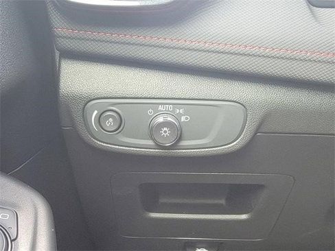 Certified 2024 Chevrolet TrailBlazer RS image 30