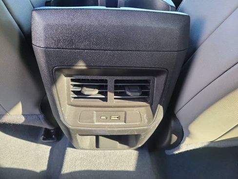 Certified 2024 Chevrolet Colorado ZR2 AWD/4WD image 17