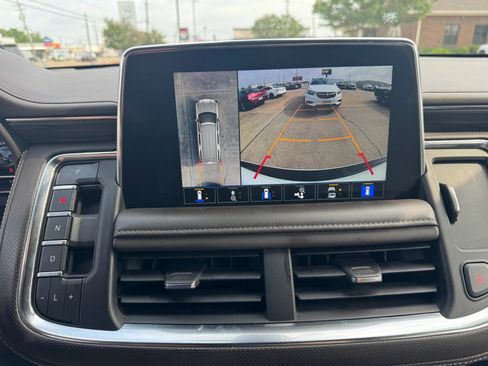 Used 2022 GMC Yukon SLT w/ SLT Premium Package RWD image 27