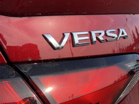 New 2025 Nissan Versa SR image 9