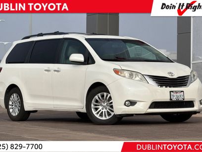 Used 2015 Toyota Sienna XLE w/ XLE Navigation Package