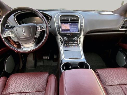 Used 2019 Lincoln Nautilus Black Label AWD/4WD image 15