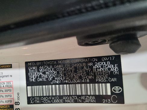 Used 2018 Toyota Camry LE image 33