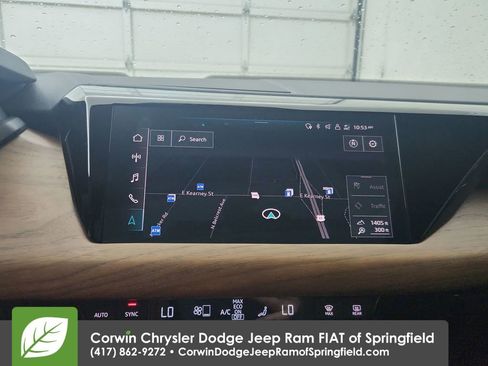 Used 2023 Audi e-tron GT Premium Plus AWD/4WD image 25
