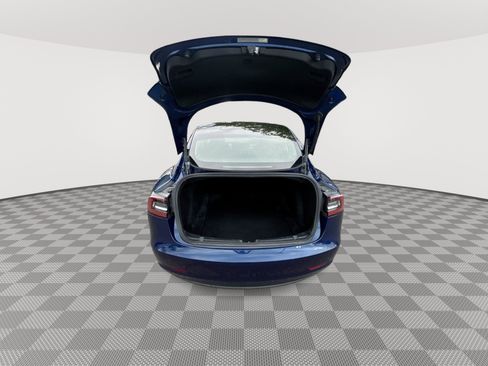 Used 2020 Tesla Model 3 Long Range AWD/4WD image 21