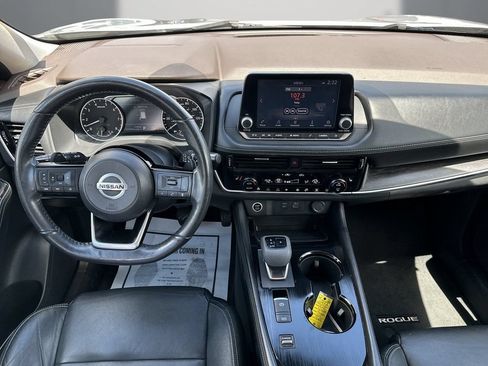 Used 2021 Nissan Rogue SL FWD image 18