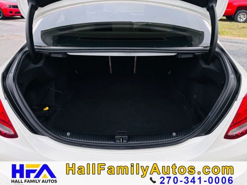 Used 2018 Mercedes-Benz C 300 4MATIC Sedan image 28