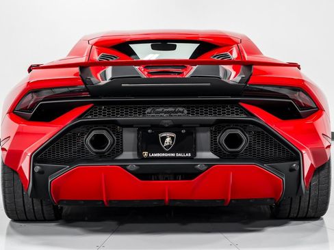 Used 2023 Lamborghini Huracan Tecnica RWD image 4