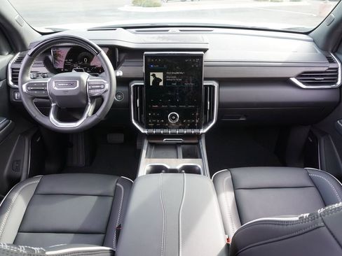 New 2025 GMC Acadia Denali w/ Super Cruise Package image 12