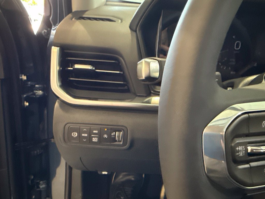 New 2027 GMC Terrain Denali w/ LPO, Floor Liner Package AWD/4WD image 35