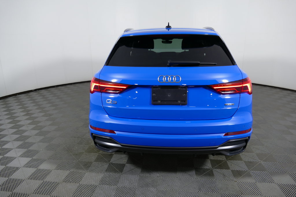 Used 2022 Audi Q3 2.0T Premium AWD/4WD image 4