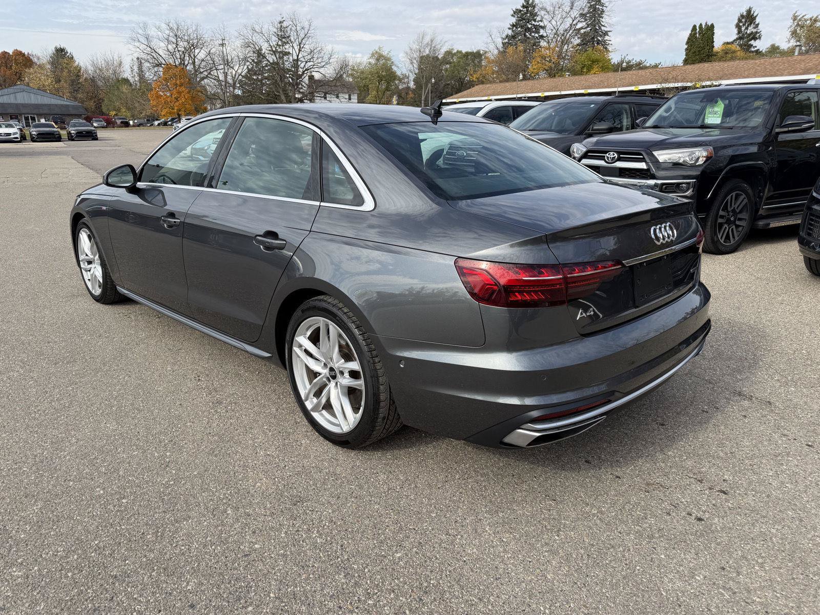 Used 2022 Audi A4 2.0T Prestige AWD/4WD image 5