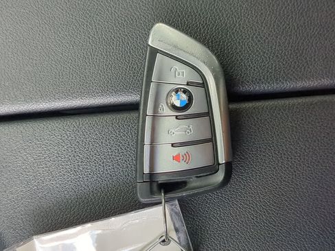 Used 2021 BMW 530i RWD image 36