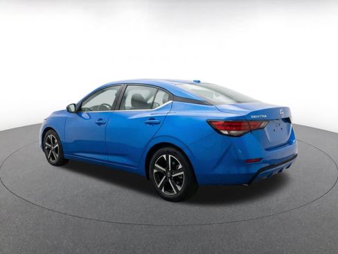 Used 2025 Nissan Sentra SV FWD image 7
