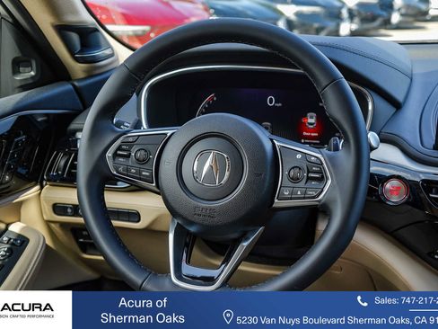 Used 2025 Acura MDX FWD w/ Technology Package image 19