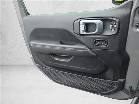 Used 2022 Jeep Wrangler Unlimited Rubicon 4xe w/ Cold Weather Group image 26