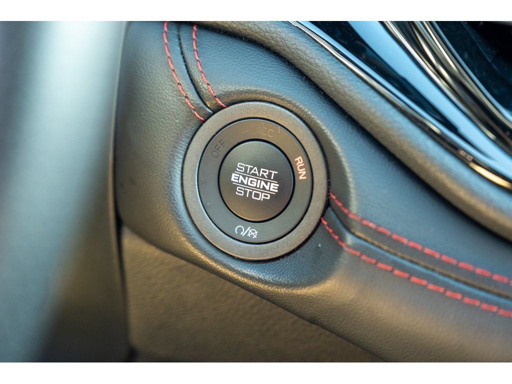 Used 2025 Dodge Durango GT RWD image 28