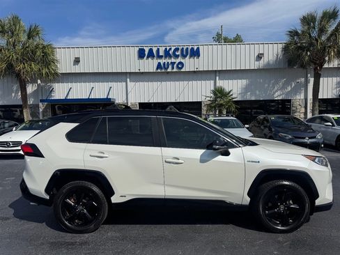 Used 2021 Toyota RAV4 XSE w/ XSE Grade Weather Package AWD/4WD image 1