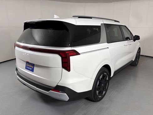 New 2026 Kia Carnival EX FWD image 8