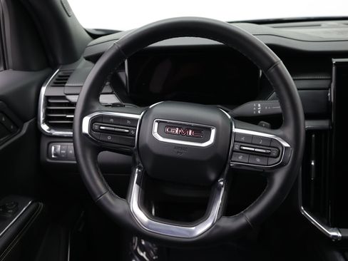 Used 2025 GMC Acadia Elevation FWD image 37