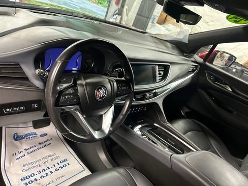 Used 2024 Buick Enclave Premium AWD/4WD image 14