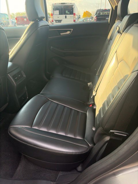 Used 2024 Ford Edge SEL AWD/4WD image 15