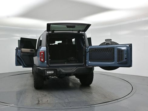 Used 2024 Ford Bronco Wildtrak AWD/4WD image 32
