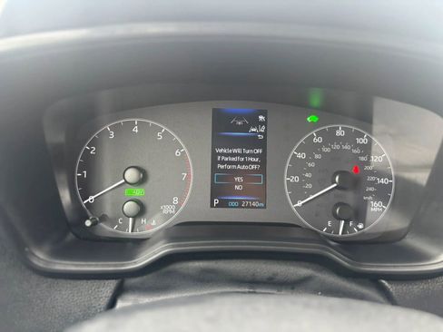 Used 2023 Toyota Corolla Cross AWD Hybrid image 12