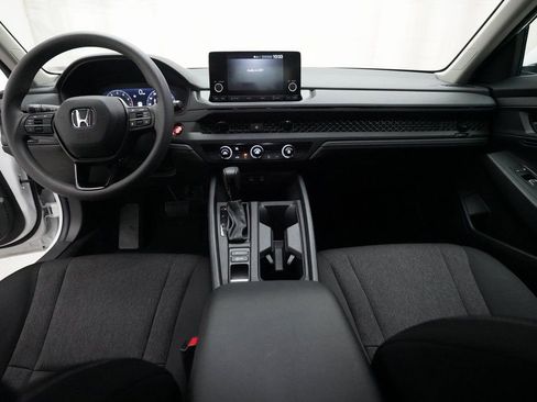 Used 2023 Honda Accord LX image 5