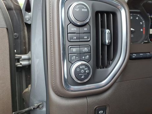 Used 2021 GMC Sierra 1500 Denali w/ Denali Ultimate Package AWD/4WD image 14