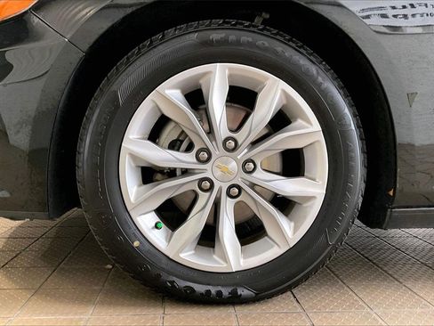 Used 2024 Chevrolet Malibu LT image 32