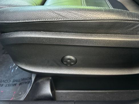 Used 2021 Mercedes-Benz GLB 35 AMG 4MATIC image 14