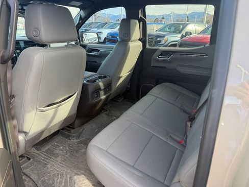 Used 2022 Chevrolet Silverado 1500 LT Trail Boss w/ LT Trail Boss Premium Package image 5