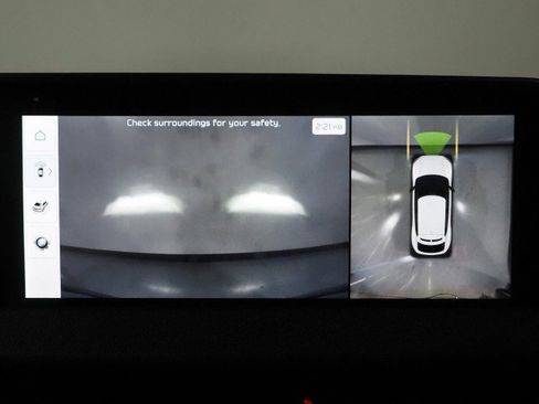 Used 2024 Kia EV6 Wind w/ Wind Technology Package image 32