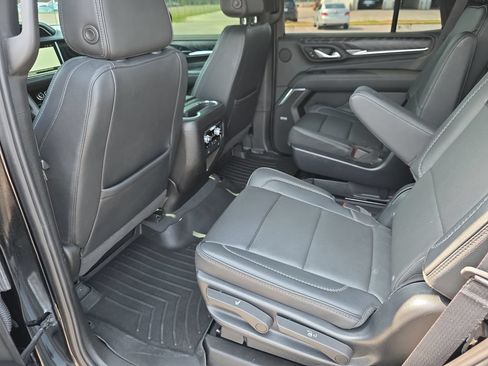 Used 2023 GMC Yukon Denali AWD/4WD image 31