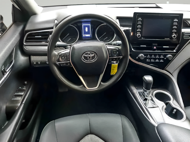 Used 2021 Toyota Camry LE FWD image 12