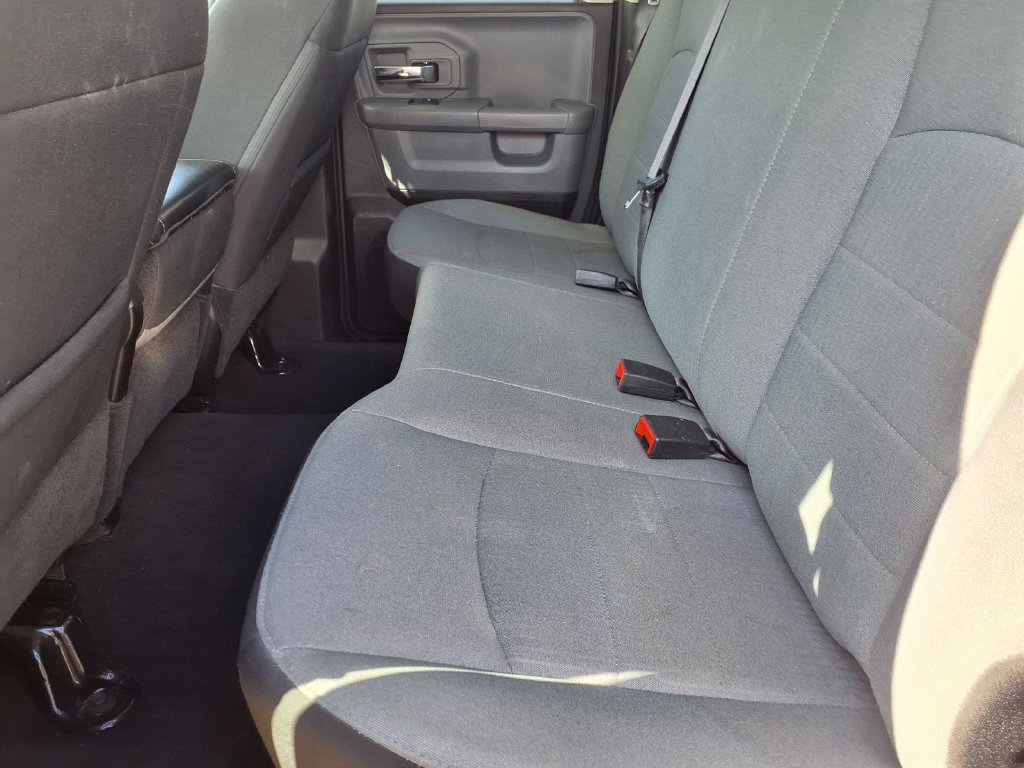 Used 2024 RAM 1500 Classic SLT AWD/4WD image 12
