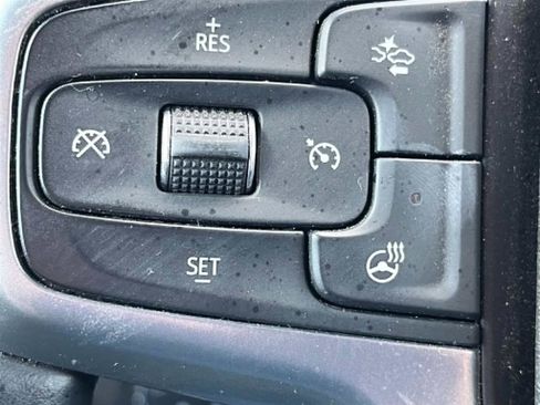 Used 2025 Chevrolet Silverado 1500 LT RWD image 22