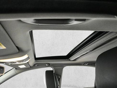 Used 2012 Mercedes-Benz C 300 4MATIC Sedan image 16