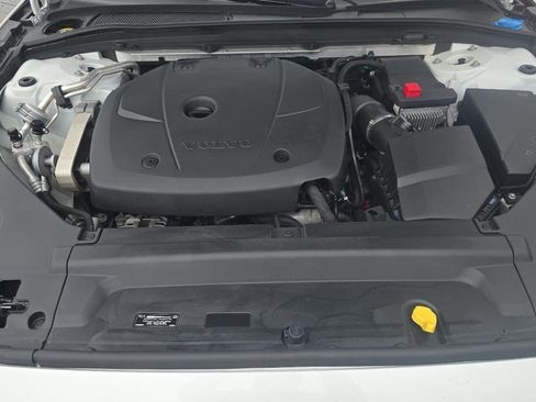 Used 2018 Volvo S90 T5 Momentum AWD/4WD image 17