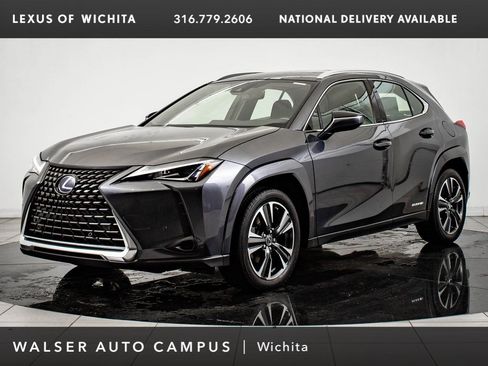 Used 2022 Lexus UX 250h w/ Premium Package image 1