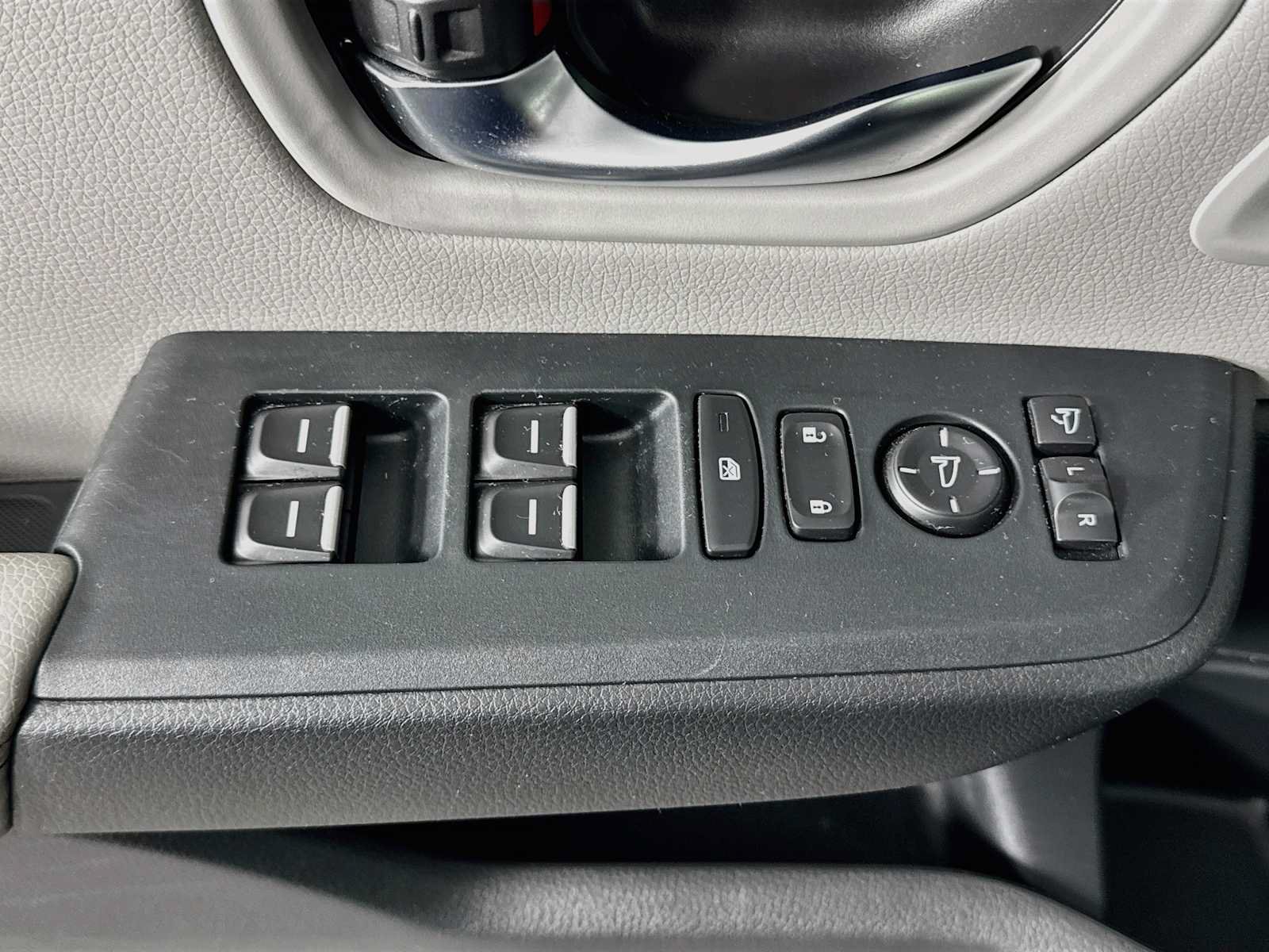 Certified 2024 Honda Pilot Elite image 26