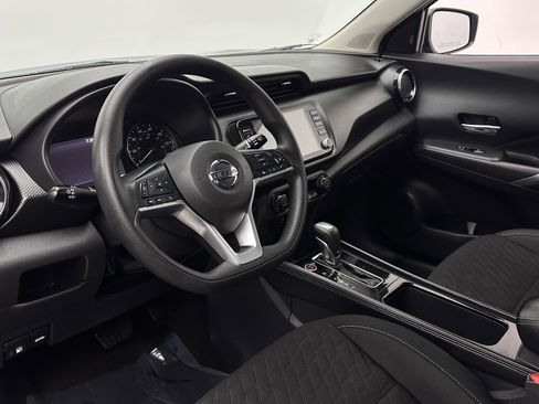 Used 2021 Nissan Kicks SV FWD image 8