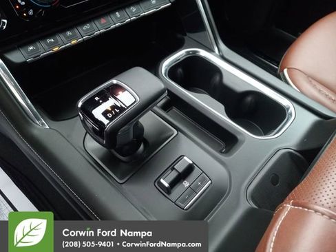 Used 2023 GMC Sierra 1500 Denali Ultimate image 16