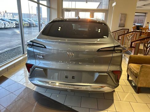 New 2026 Buick Envista Avenir FWD image 5