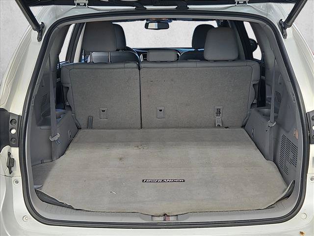 Used 2015 Toyota Highlander XLE FWD image 6