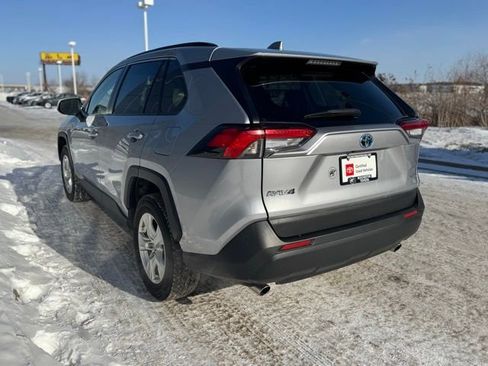 Certified 2019 Toyota RAV4 LE image 37